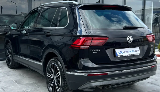 Volkswagen Tiguan  - 2020