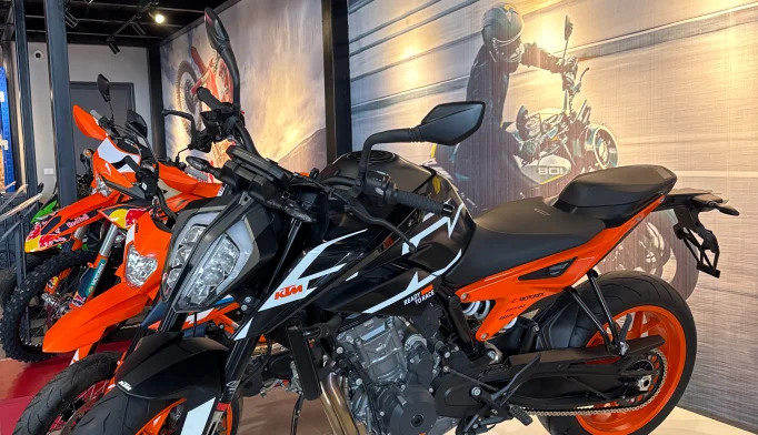 KTM 890 Duke GP  - 2023