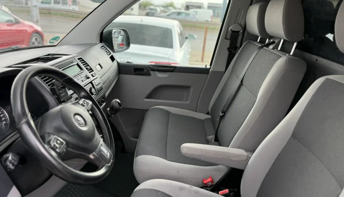 Volkswagen Transporter  - 2015