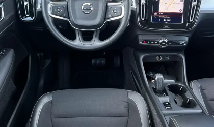 Volvo XC40  - 2018