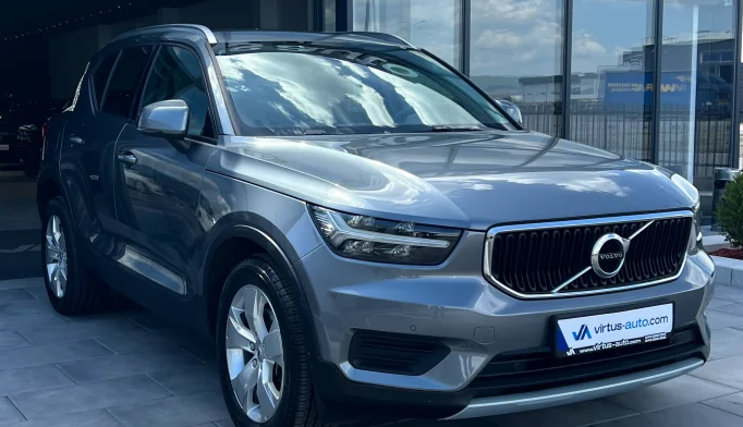 Volvo XC40  - 2018