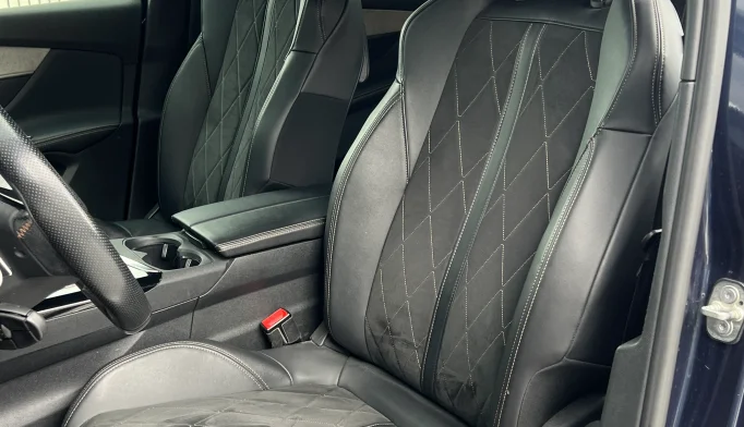 Peugeot 5008  - 2019