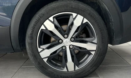 Peugeot 5008  - 2019