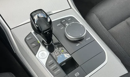 BMW 3 Series  - 2019