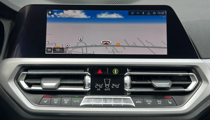 BMW 3 Series  - 2019