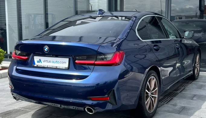 BMW 3 Series  - 2019