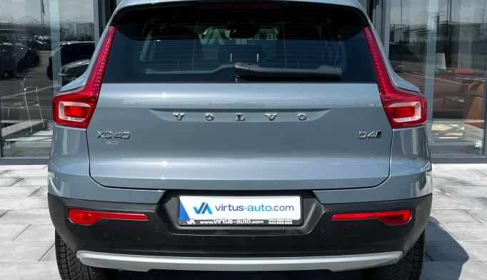 Volvo XC40  - 2020
