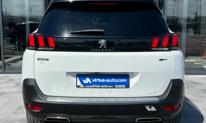 Peugeot 5008  - 2018