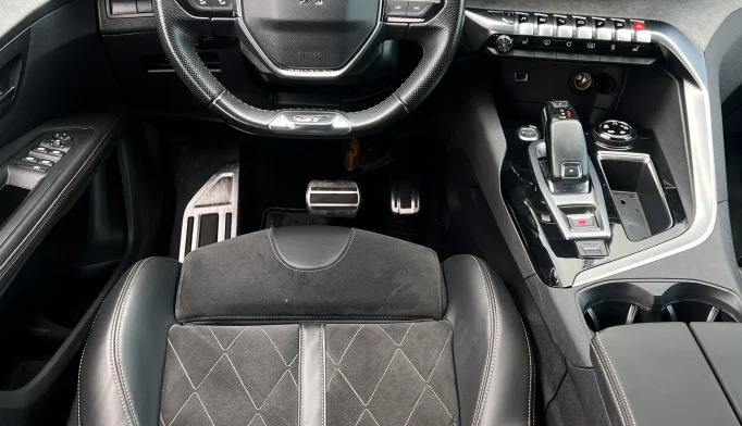 Peugeot 5008  - 2018