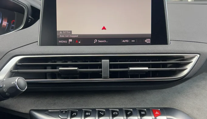 Peugeot 5008  - 2018