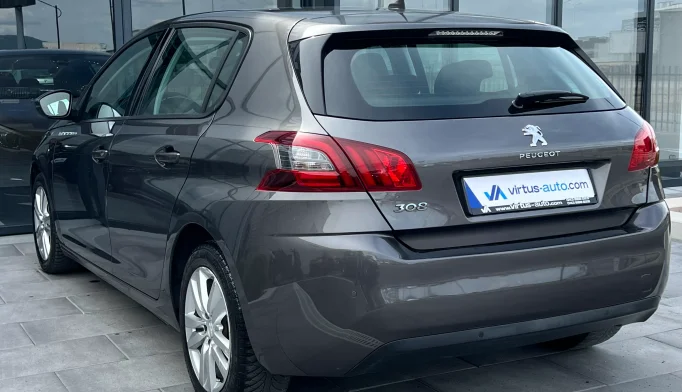 Peugeot 308  - 2020