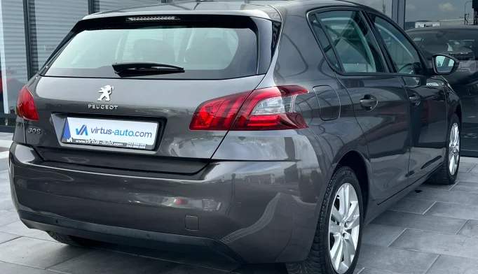 Peugeot 308  - 2020