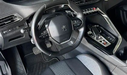 Peugeot 3008  - 2021
