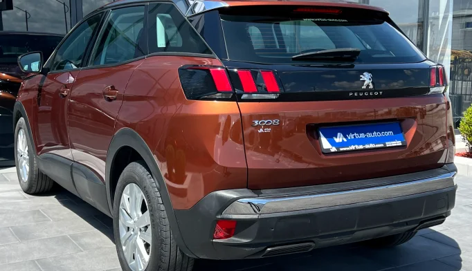 Peugeot 3008  - 2020