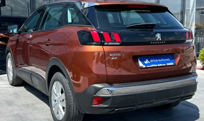 Peugeot 3008  - 2020