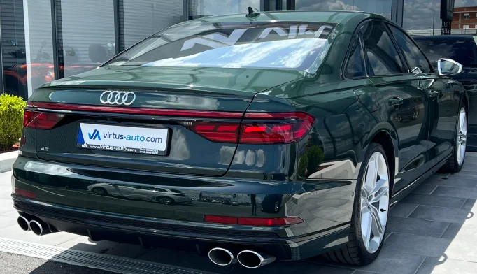 Audi S8  - 2021