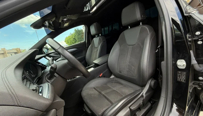 Opel Insignia  - 2021