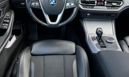 BMW 3 Series  - 2019