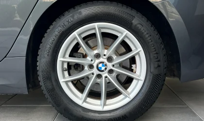 BMW 3 Series  - 2019