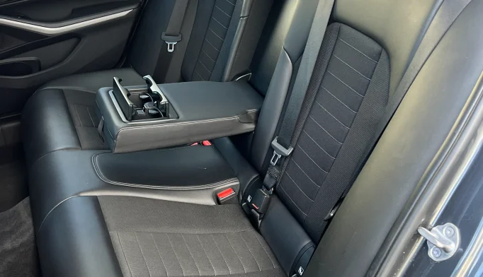 BMW 3 Series  - 2019