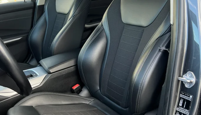 BMW 3 Series  - 2019