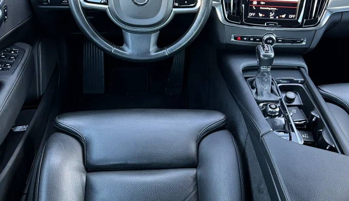 Volvo S90  - 2017