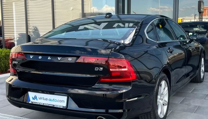 Volvo S90  - 2017