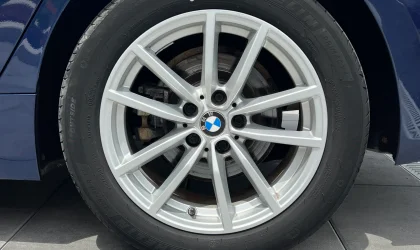BMW 3 Series  - 2020