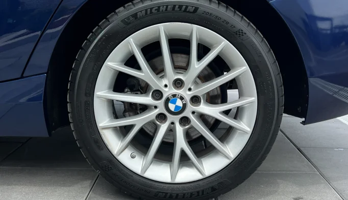 BMW 1 Series  - 2019