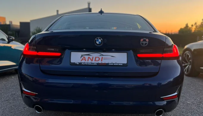 BMW 3 Series  - 2020