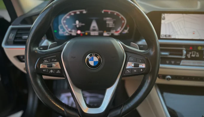 BMW 3 Series  - 2020