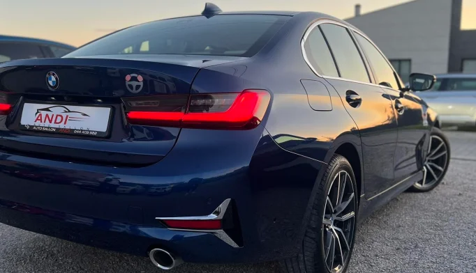 BMW 3 Series  - 2020