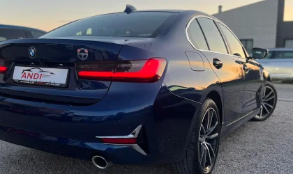 BMW 3 Series  - 2020