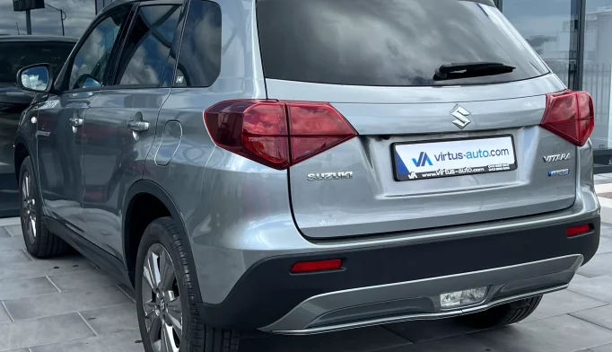 Suzuki Vitara  - 2020