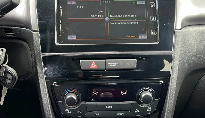 Suzuki Vitara  - 2020