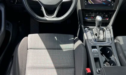 Volkswagen Passat  - 2021