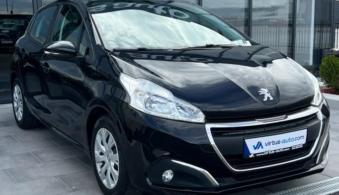 Peugeot 208  - 2017