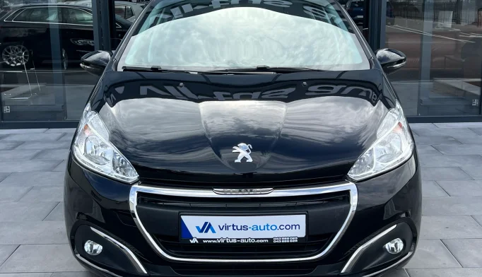 Peugeot 208  - 2017