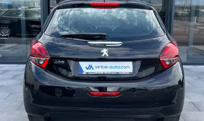 Peugeot 208  - 2017