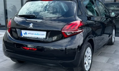 Peugeot 208  - 2017