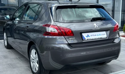 Peugeot 308  - 2020