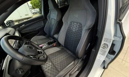 Volkswagen Golf 8  - 2021