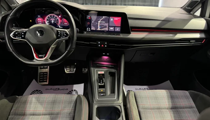 Volkswagen Golf GTI  - 2020