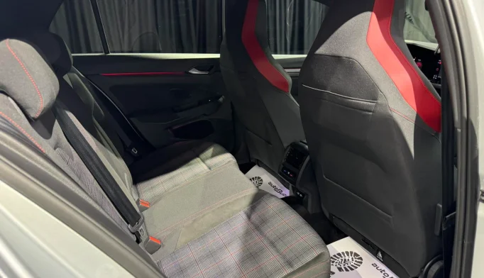Volkswagen Golf GTI  - 2020