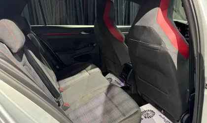 Volkswagen Golf GTI  - 2020