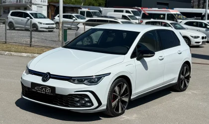 Volkswagen Golf 8