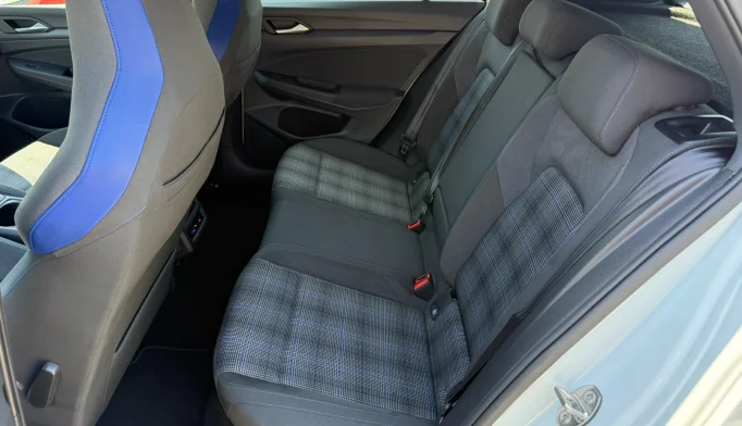 Volkswagen Golf 8  - 2020