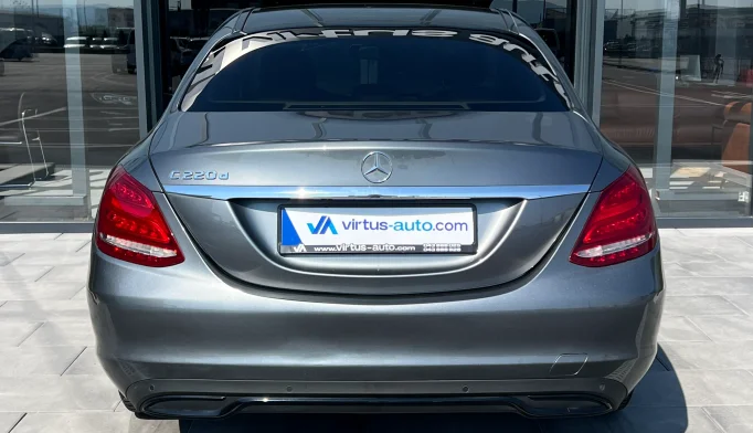 Mercedes-Benz C-Class  - 2017
