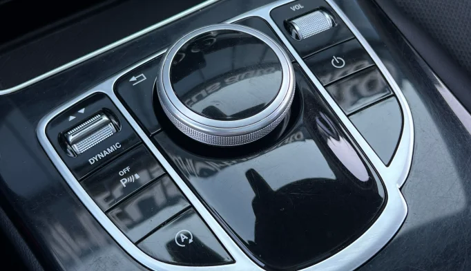 Mercedes-Benz C-Class  - 2017