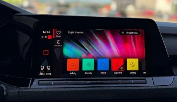 Volkswagen Golf  - 2021